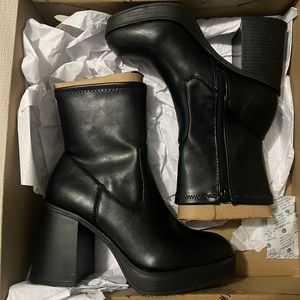 Mix No.6- Never worn black platform booties